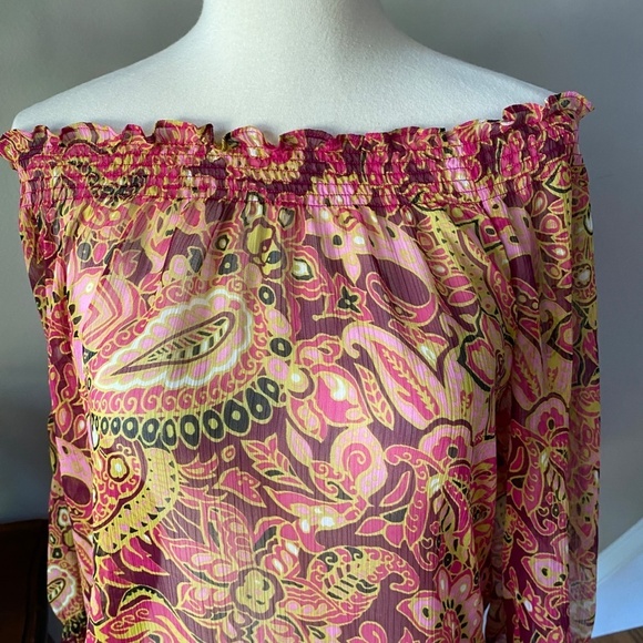 Loft Paisley Pink Sheer Off Shoulder Top - Picture 4 of 6